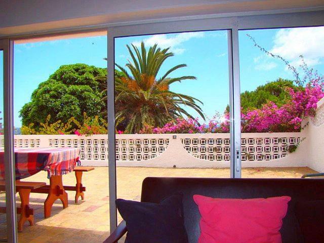 Willa Great View To Sea, With Pool Salema